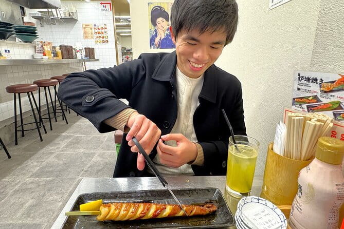 1.5 Hour Food Tour at the Kuromon Market in Osaka - Kuromon Market food tour: a fast path to Osaka street-food confidence