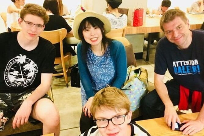1.5 Hour Food Tour at the Kuromon Market in Osaka - Admission and what’s included versus what you should budget
