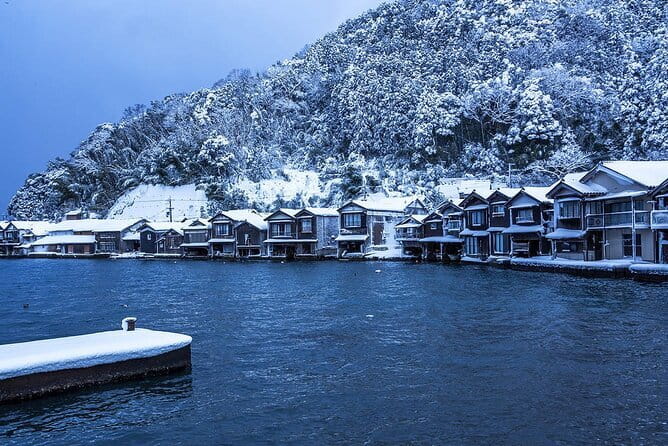 Amanohashidate Ine Funaya Miyama Village No Sato Tour from Osaka - Amanohashidate: the 3.6 km pine sandbar and the upside-down viewing