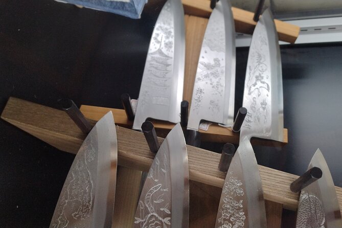 Anime shopping tour in Osaka: figures, Manga, Maid Cafe, Knife - Route N: Kitchenware Knives, Otaku Road Shops, and Den Den Town Figures