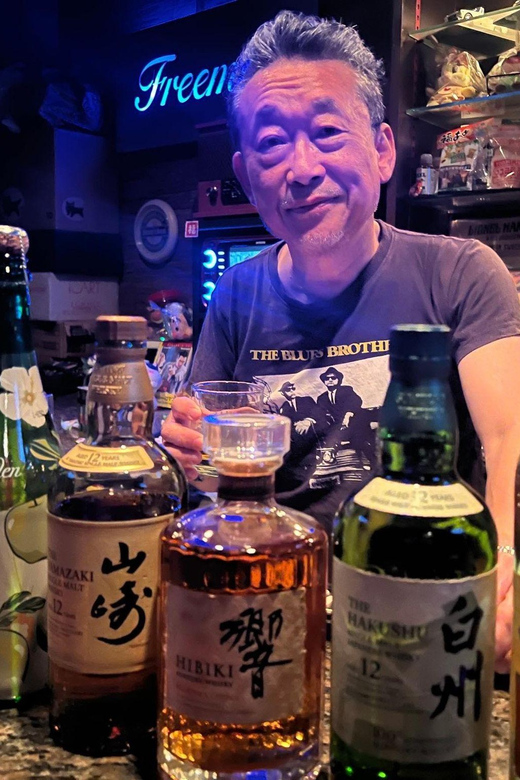 Bar hopping: Create lasting memories with TOMODACHI guides! - Stop 2: A Neighborhood Izakaya With Real Osaka Energy