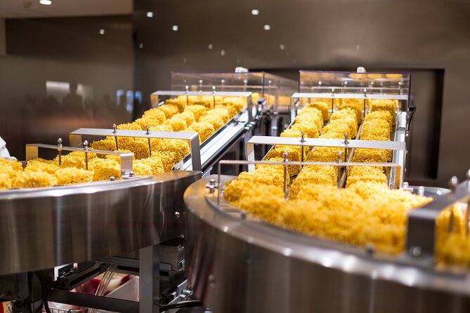 Cup Noodles Museum Guided Tour in Osaka - Making your own Cup Noodle: the hands-on workshop highlight