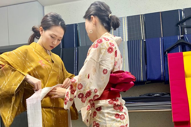 Exclusive private Yukata dressing workshop - Where You Start: A Calm Base in Nishi Ward, Osaka