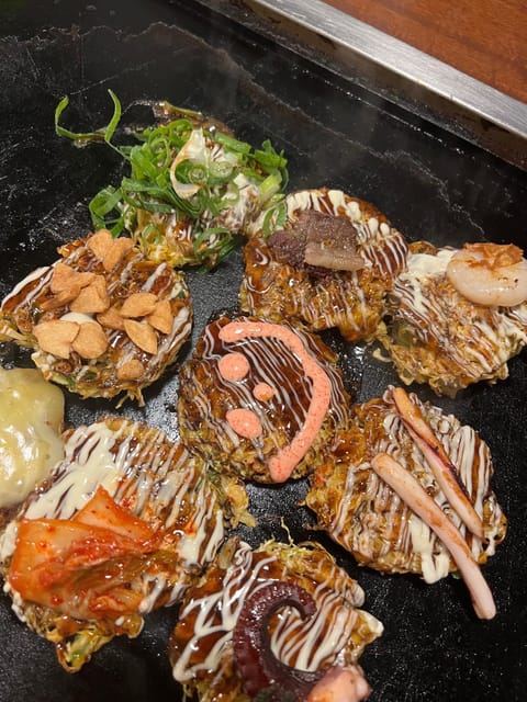 Food crawl: Discover Osaka’s soul with every step! - The Shopping Street Bonus: finding snacks and souvenirs that match the neighborhood