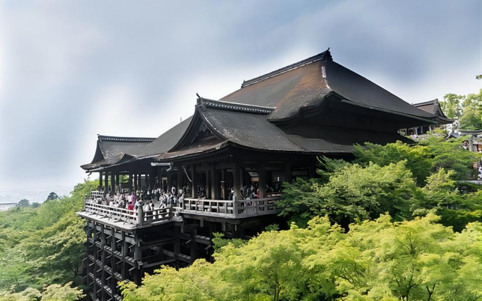 From Osaka: Private Customizable Day Tour to Kyoto - Hanamikoji and Sannenzaka: Walking the Traditional Streets