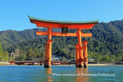 Full Day Hiroshima and Miyajima Tour by Bullet Train from Osaka - Shinkansen magic: the Osaka-to-Hiroshima speed factor