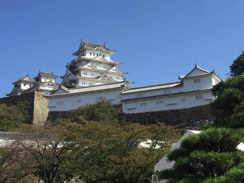 Himeji: Private Guide Tour of the Castle from Osaka or Kyoto - Ride the Train, Get the Context, and Watch the Region Change