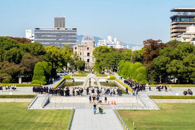 Hiroshima and Miyajima Private Tour with English Speaking Driver - Itsukushima Shrine and the torii-at-the-sea moment