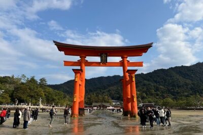 Hiroshima Private Guided Tour from Osaka or Kyoto - Atomic Bomb Dome: Seeing History Where It Still Shows