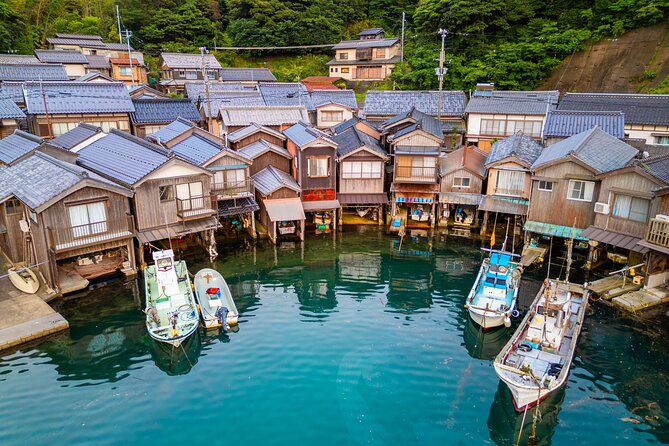 Kyoto Amanohashidate and Ine No Funaya Tour from Osaka - Chion-ji Temple: fan-shaped fortunes and quiet focus