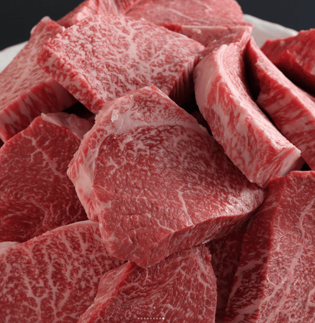 Manno: Osaka Premium Wagyu BBQ Experience Reservation - Service Style and Atmosphere: Friendly, Not Fancy-For-Show