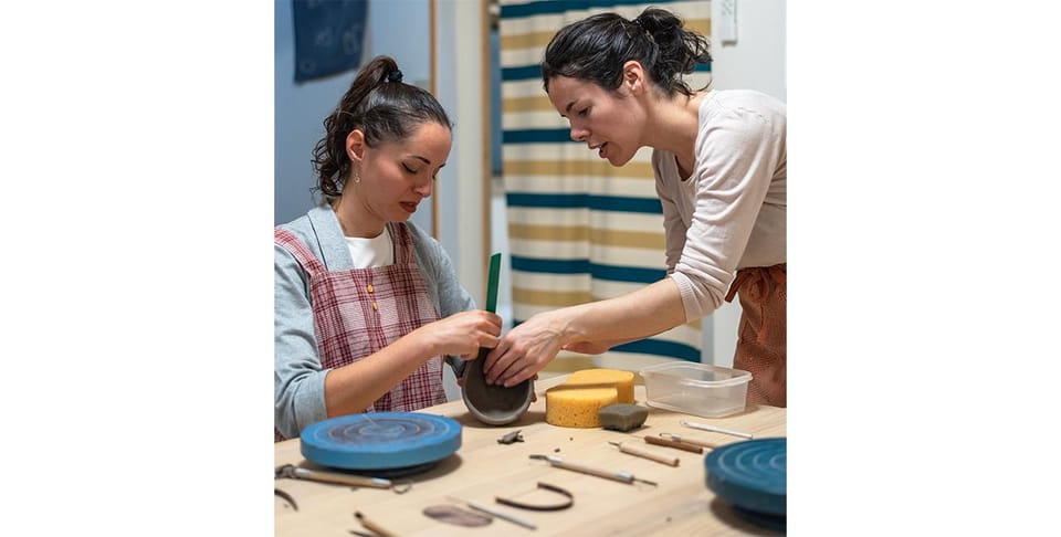 Matcha Tea Bowl Experience in Osaka - Step One: Enter the Traditional Workshop and Meet Anna