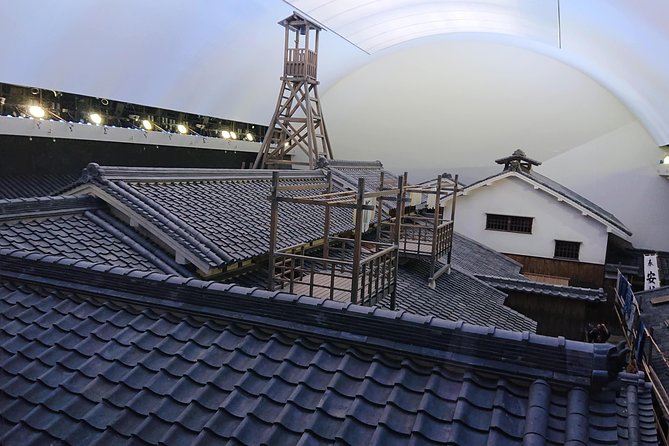 One-Day Walking Tour : Making Fun Memories in North Osaka - Osaka Castle: Moats, Gold Ornaments, and the Human Story
