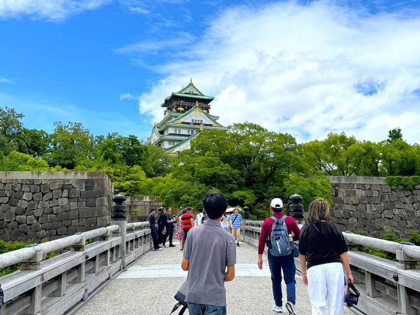 Osaka: 1-Day Guided Tour - Sky Bldg, Castle, Namba Shinsekai - Meeting at Osaka Station without the stress