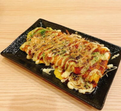Osaka: All-Inclusive Local Eats & Backstreets Food Tour - Beyond Dotonbori: Backstreets and Old-School Neighborhoods