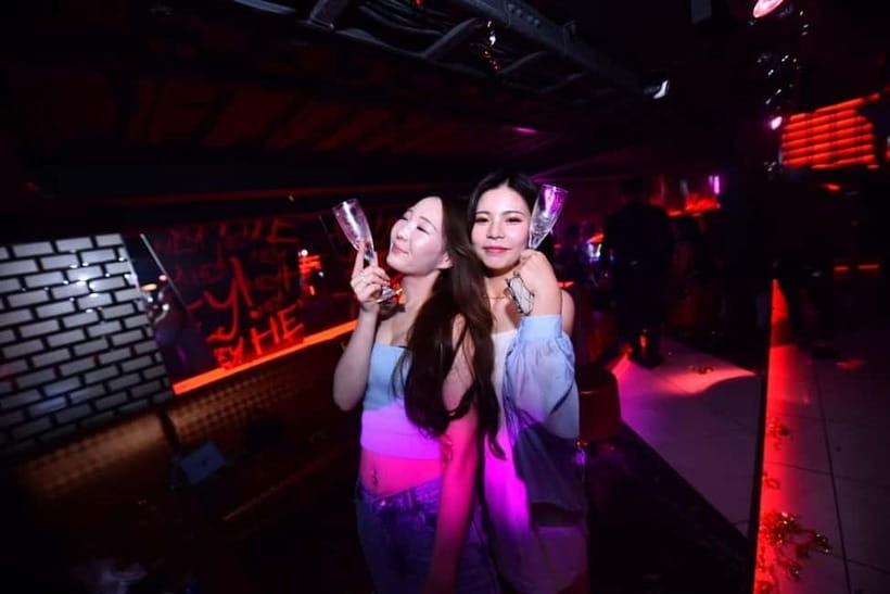 Osaka Dotonbori: CHEVAL Nightclub Ticket with Drink/VIP Plan - Should You Book CHEVAL Tonight in Osaka?
