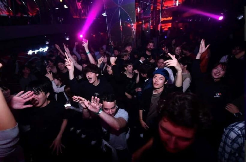 Osaka Dotonbori: CHEVAL Nightclub Ticket with Drink/VIP Plan - Ticket Options: From $5-Style Entry to Super Luxury Drink Credit