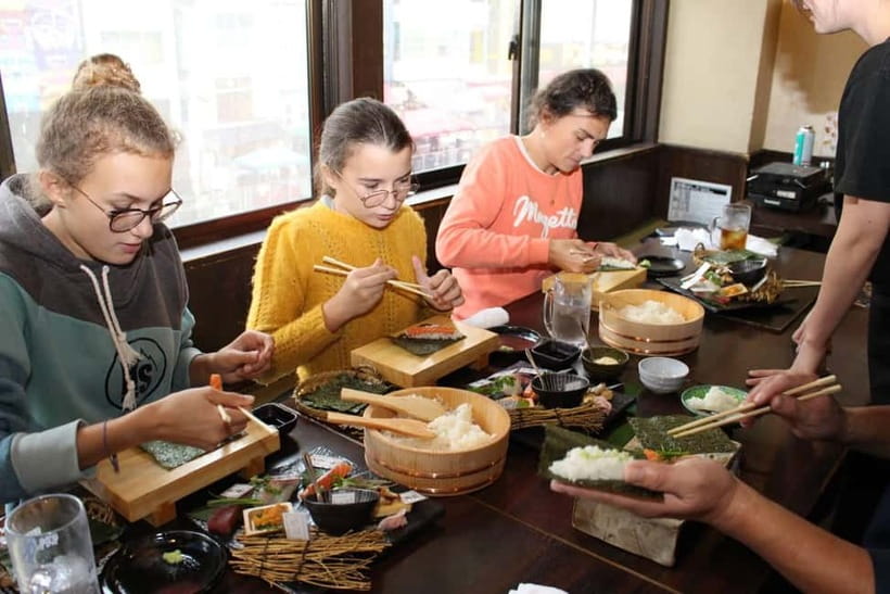 Osaka Dotonbori: Hand Roll Sushi Experience - The 2-hour flow: from sushi basics to your final hand roll