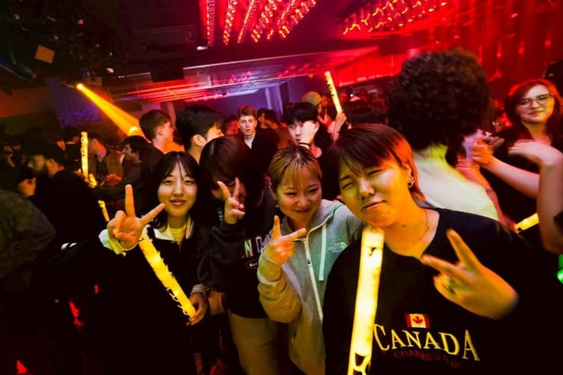 Osaka Dotonbori:GIRAFFE Nightclub Ticket with Drink/VIP Plan - The 2025 upgrade: why lights and sound change the vibe