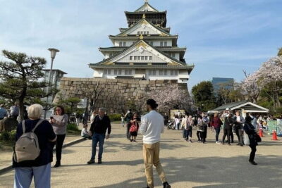 Osaka: Explore Every Bit of Osaka Castle in 3 Hours - Meeting Up Near the Castle: Two Practical Start Points