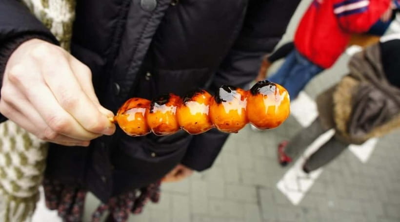 Osaka: Food Tour Kuromon Market & Dotonbori with Guide - Egg Tart at the Sweet Finale: Flaky Crust, Creamy Center