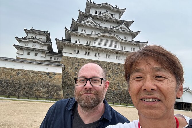 Osaka-Himeji Customize Tour with Pickup and DropOff - Your Guide in Action: Why Aki’s Style Works