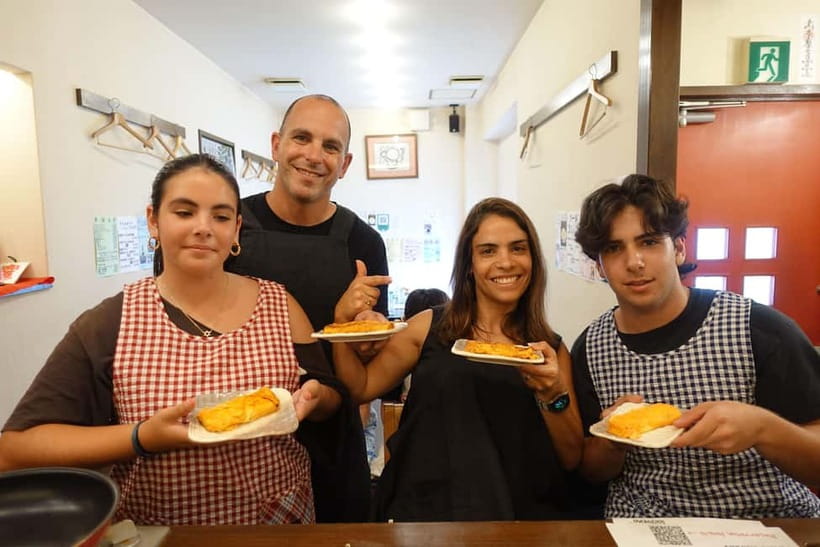 Osaka: Japanese Cooking Class with Matcha Experience - Picking Your Dish: Home-Cooked, Okonomiyaki, or Bento