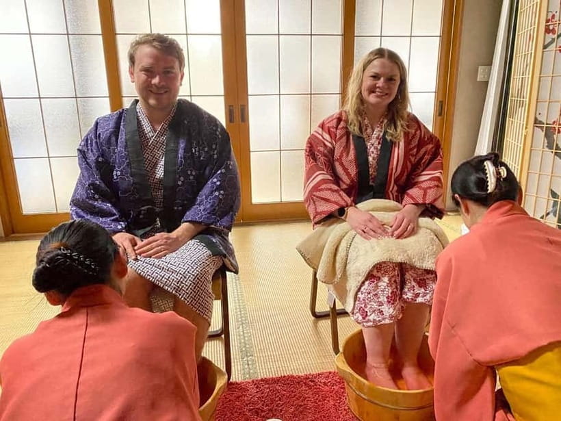 Osaka: Japanese Zen Massage and Facial at the Temple/180-min - Foot Bath and Scrub Massage: The Warm-Up That Makes Everything Else Work