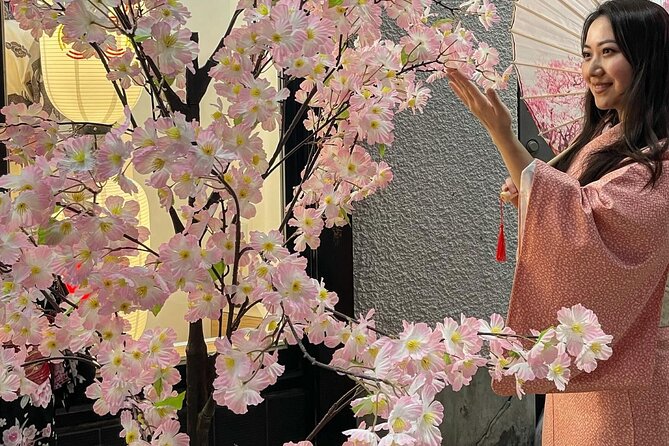 Osaka Kimono Experience – Quick Traditional Dress & Photos - A 90-Minute Kimono or Yukata Reset in Osaka