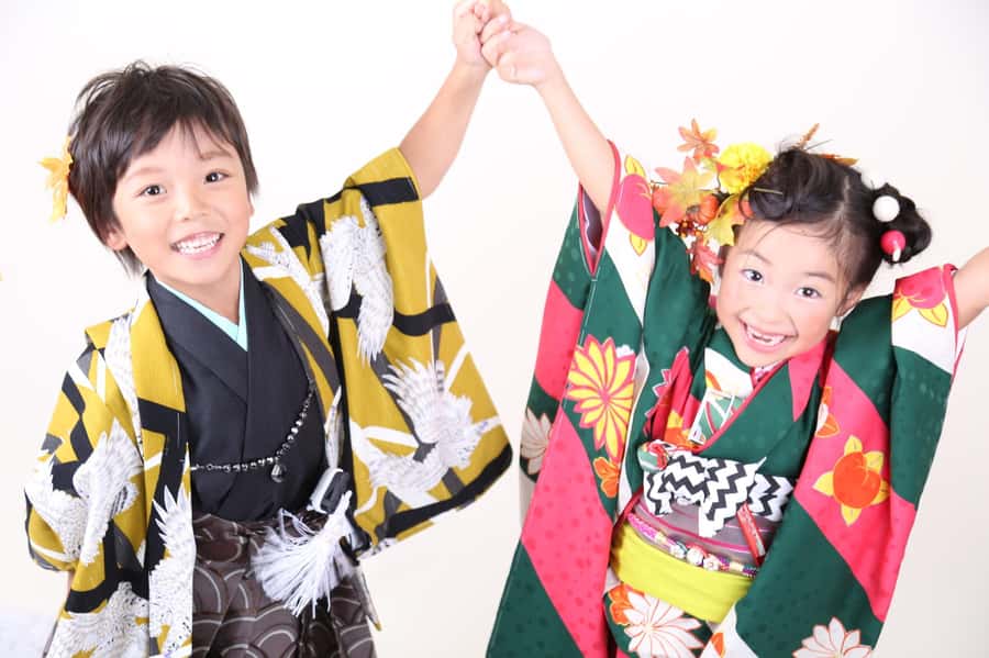 Osaka: Kimono Rental Traditional Experience at WARGO - Shoes, socks, and walking in a kimono (comfort without breaking the look)