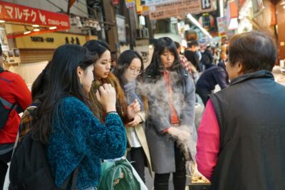 Osaka: Kuromon Market Food Walking Tour (6 stops, 6 tastes) - Where you meet and how not to miss the start