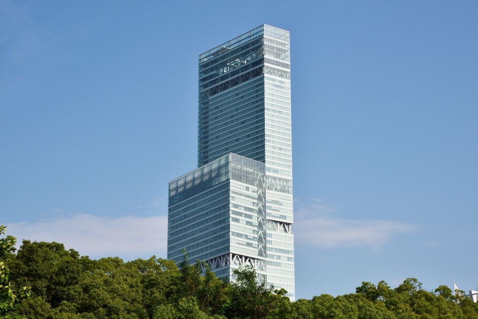 Osaka: Main Sights and Hidden Spots Guided Walking Tour - Osaka Castle Park: Grand Exterior + Shogun-Era Storytelling