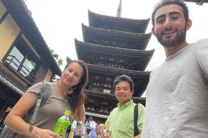 Osaka: Nara, Todaiji, Uji Matcha, and Hot Spring Tour - Kasuga-taisha: a calmer stop with strong character