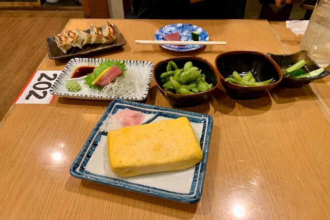 Osaka Nights: Ultimate Pub Bar Crawl with an Expert Local Guide - The money reality: cash-only, split bills, and a fair budget