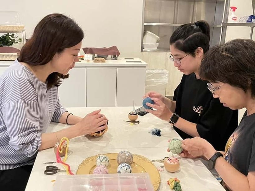 Osaka: Temari Embroidery Workshop - The First Steps: History, Then Picking Your Temari Base Ball