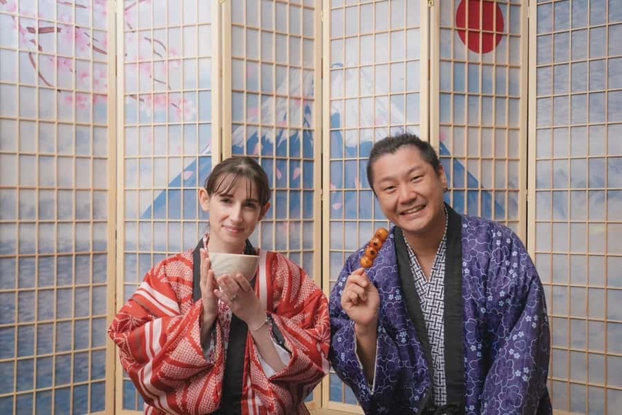 Osaka Temple Cool Foot Bath & Matcha Experience〈45min〉 - A 45-Minute Temple Break That Actually Feels Like a Break