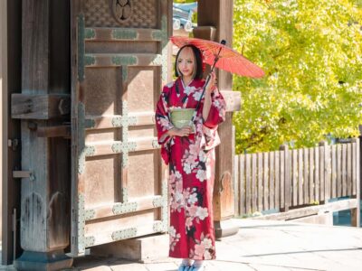 Osaka: Yukata Rental 90mins Plan for Adults - What the Stylists Actually Do (and Why It Matters)