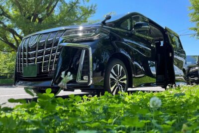 Private arrival transfer from Osaka Itami International airport to Kyoto City - The 90-minute wait time: your hidden advantage