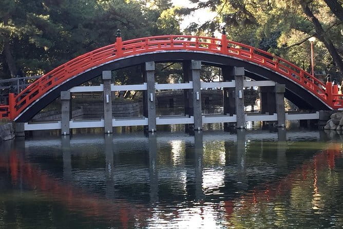 Private Day Tour of Historic Osaka - Sumiyoshi-taisha Shrine: 1,800 Years of Shinto Architecture