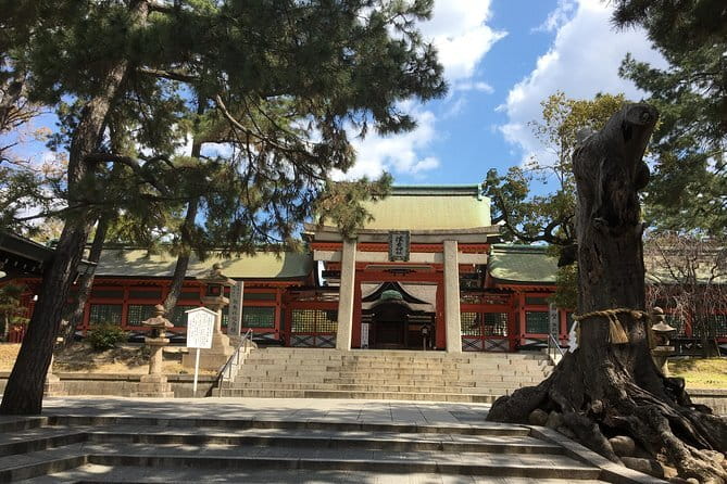 Private Day Tour of Historic Osaka - Shitennoji: Buddhism Lands in Japan and Changes the Scene