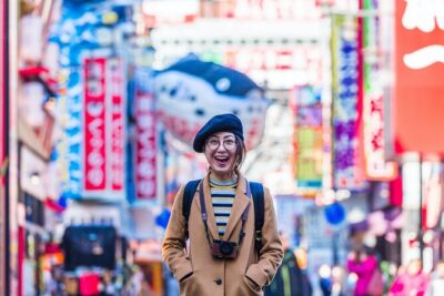 Private Photoshoot in Osaka with a Professional Photographer - How your custom Osaka route works (Castle, Dotonbori, Shitennoji)