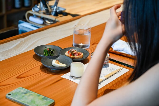 Sake "Omakase" in Osaka : Guided Tasting by a Active Sake brewer - Why a brewer-led sake tasting in Osaka beats the usual bar stop