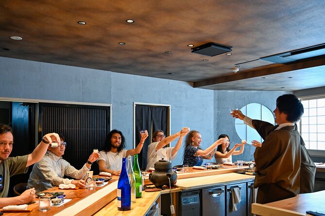 Sake "Omakase" in Osaka : Guided Tasting by a Active Sake brewer - The 90-minute flow: intro, 7 sakes, questions, then your preference diagnosis