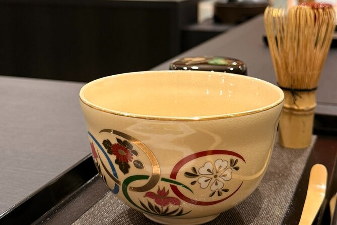 Tea and Calligraphy Session at a Table in Osaka - Matcha and sweets: what you actually get to do